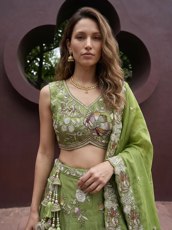 Green_Floral_Embroidered_Lehenga_Set_for_Women