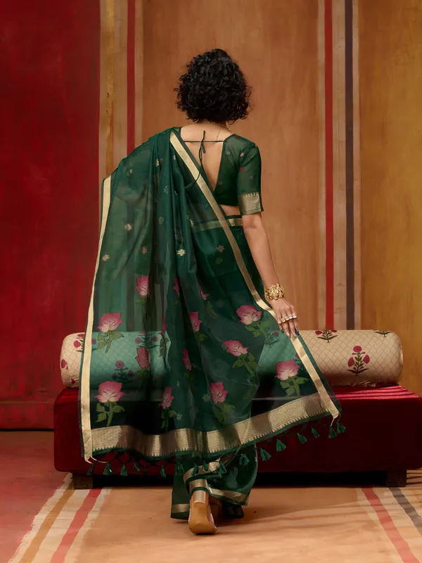 Green_Floral_Print_Saree_for_Women