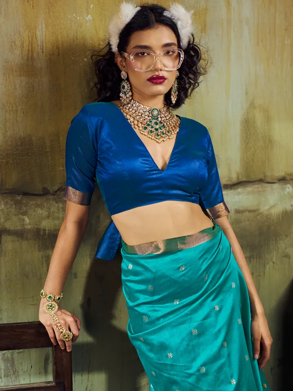 Teal_Woven_Saree_With_Blue_Blouse_for_Women