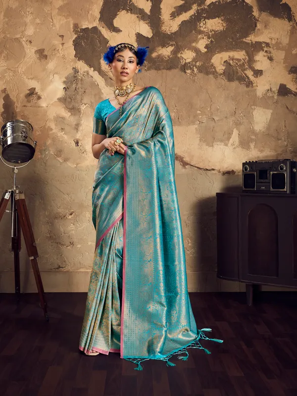 Teal_Brocade_Saree_for_Women