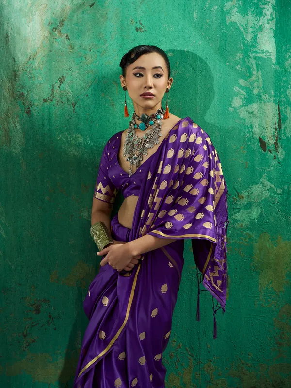 Purple_Printed_Saree_With_Blouse_for_Women