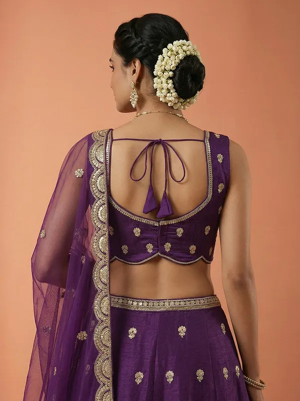 Purple_Embroidered_Lehenga_Choli_Set_for_Women