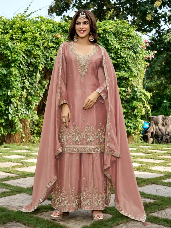 Pink_Chinon_Silk_Salwar_Suit_For_Women_(1544_B5)