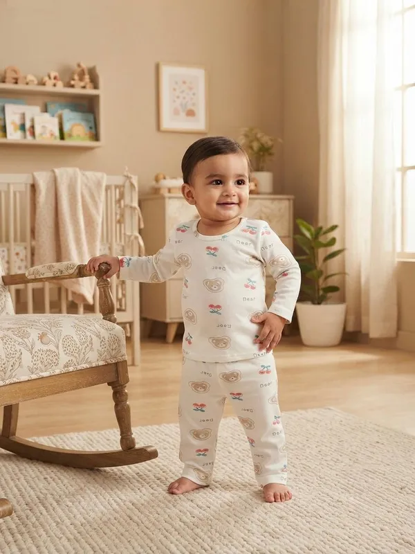 White_Bamboo_Bear_Print_Night_Suit_For_Babies