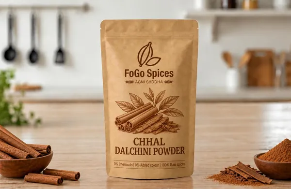 Kerala_Spices_Powder_(Cardamom,_Kaali_Mirch,_Dalchini_Powder)
