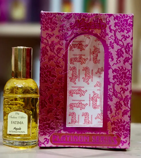 Nayaab_Fatima_Attar_25_Ml_Floral_Attar