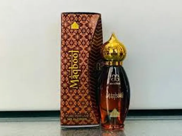 Arochem_Maqbool_Attar_9ml_For_An_Alluring_Fragrance_Experience_Herbal_Attar_Musk_Arabia