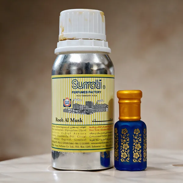 Rooh_Al_Musk_Surrati_Concentrated_Perfume_Oil_25_Ml_Packed_Attar_Oil