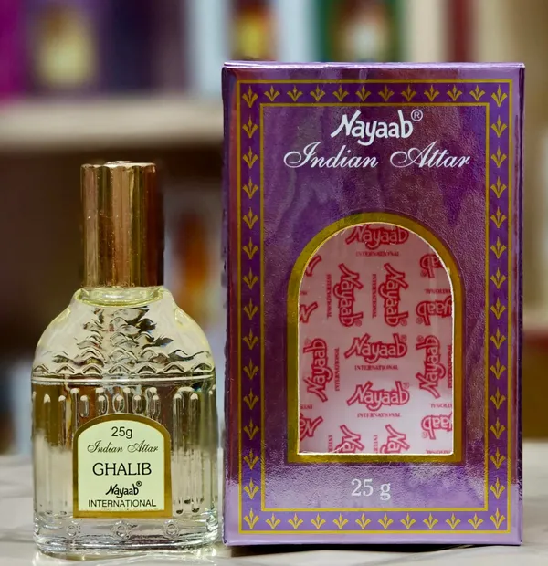 Nayaab_Ghalib_Attar_25_Ml_Floral_Attar