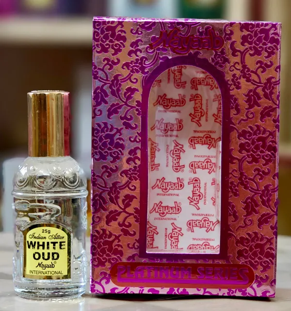 Nayaab_International_White_Oud_25_Ml_Pack_Of_1_Floral_Attar_Floral