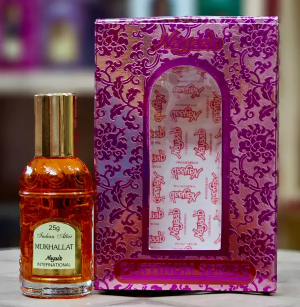 Nayaab_Mukhallat_Attar_25_Ml_Floral_Attar
