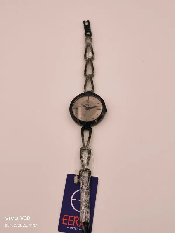 Eera_Black_Metal_Analog_Link_Watch