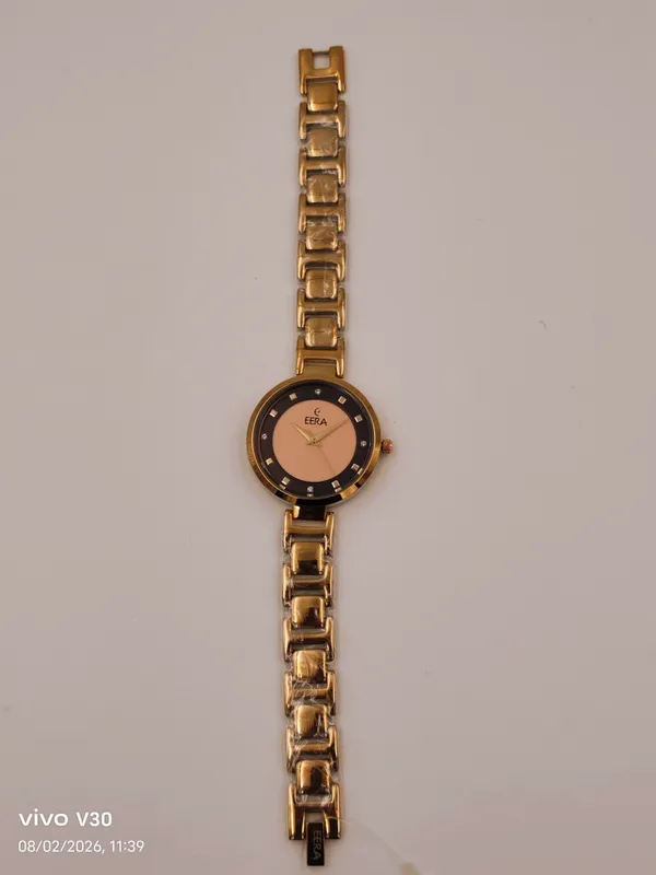 Eera_Gold_Tone_Analog_Watch_For_Women