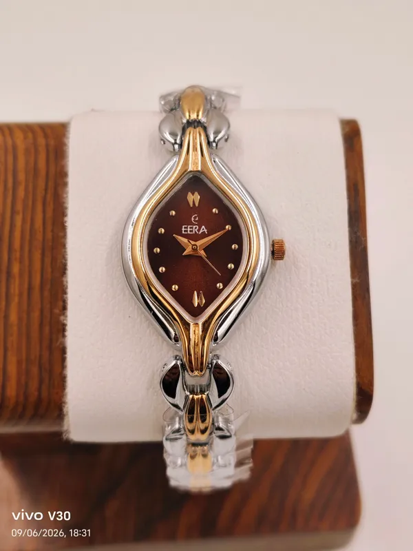 Gold_Classic_Metal_Analog_Watch_For_Women