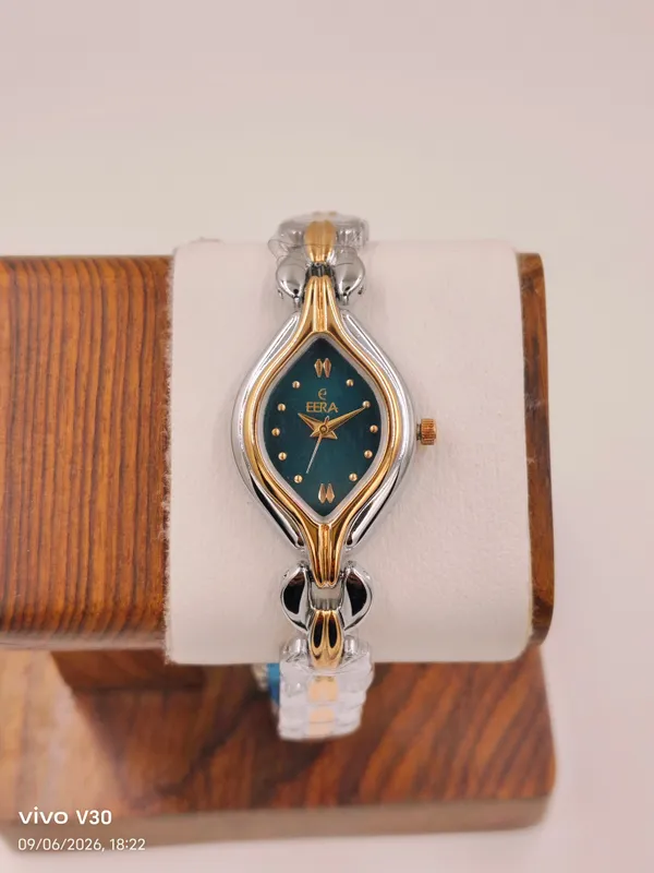 Gold_Classic_Metal_Analog_Watch_For_Women