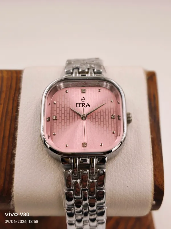Pink_Classic_Metal_Analog_Watch_For_Women
