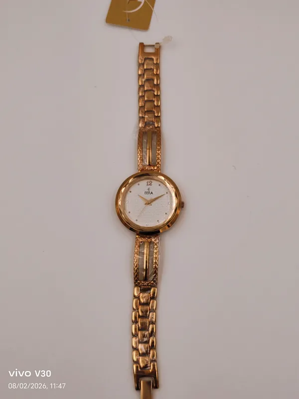 Eera_Gold_Tone_Analog_Bracelet_Watch