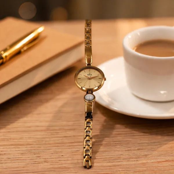 Eera_Gold_Tone_Bracelet_Watch_For_Women