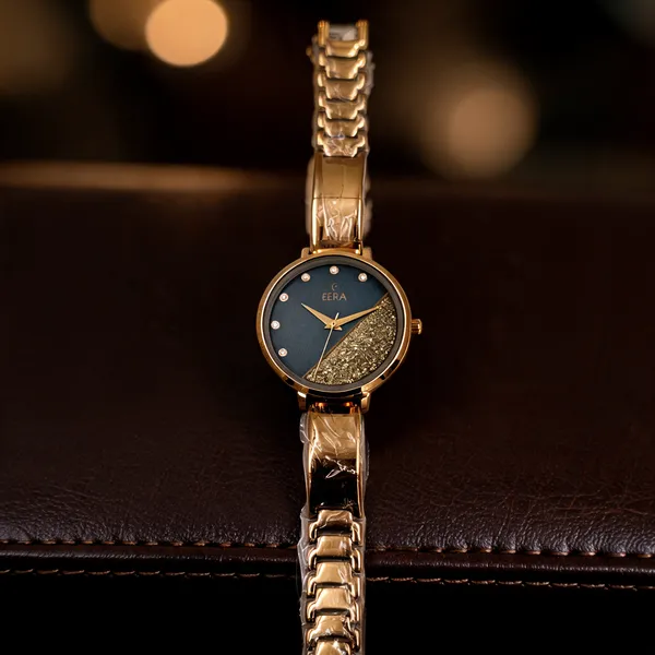 Eera_Gold_Tone_Round_Dial_Metal_Strap_Watch