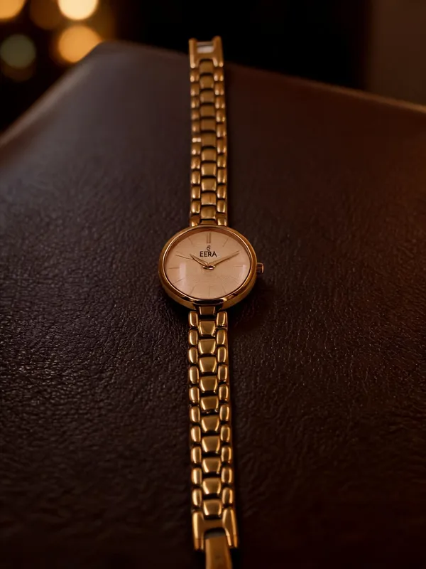Eera_Gold_Tone_Analog_Bracelet_Watch_For_Women