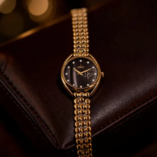 Eera_Gold_Tone_Analog_Bracelet_Watch_For_Women