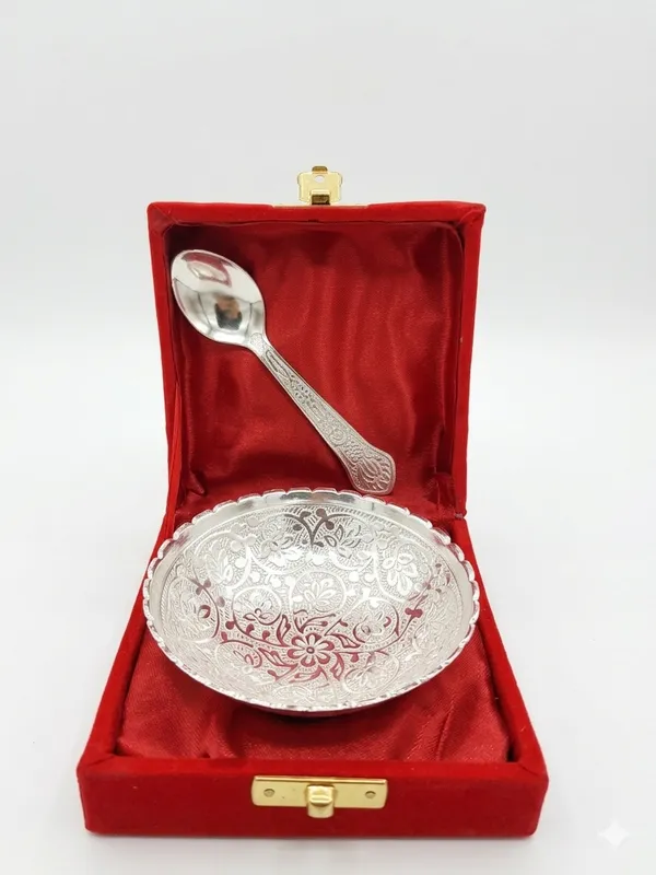 Silver_Tone_Floral_Embossed_Bowl_And_Spoon_Set