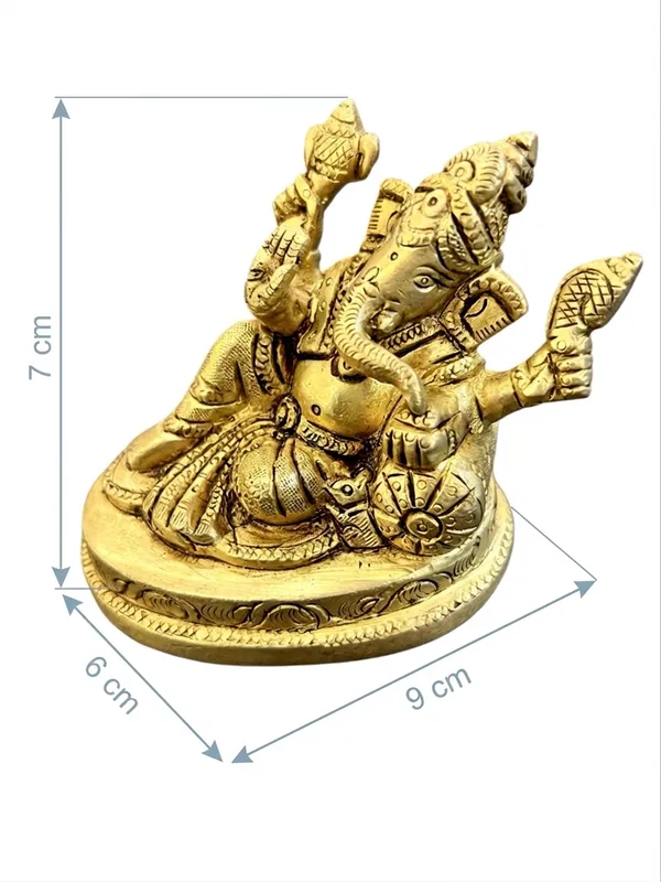 Gold_Tone_Ganesha_Idol_With_Gift_Box