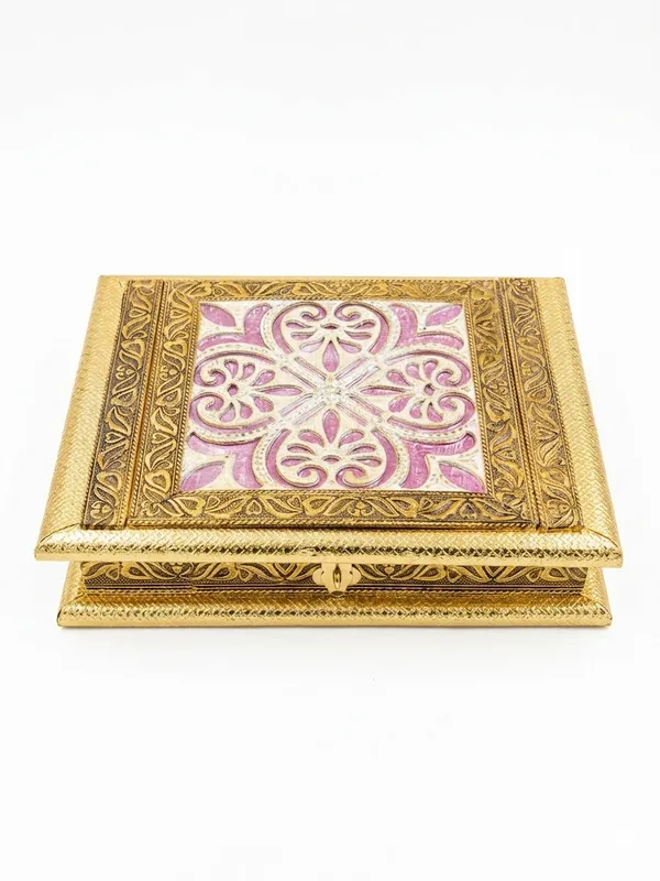 Gold-Tone_Traditional_Floral_Pattern_Decorative_Storage_Box