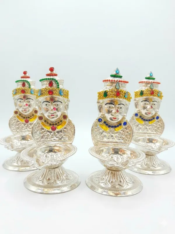 Varalakshmi_Mukhota_Deepams_(Pack_of_4)_-_Pure_German_Silver
