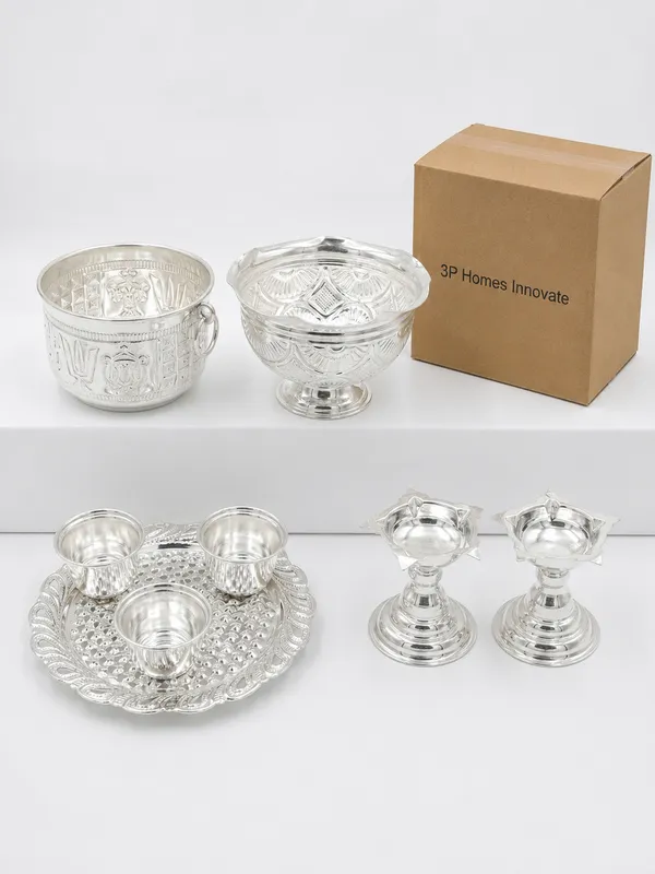 Shanku_Chakra_Namam_Prasadam_Bowl_&_Pedestal_Bowl_&_Haldi_Kumkum_Platter_Set_&_Pooja_Diyas_-_Pure_German_Silver