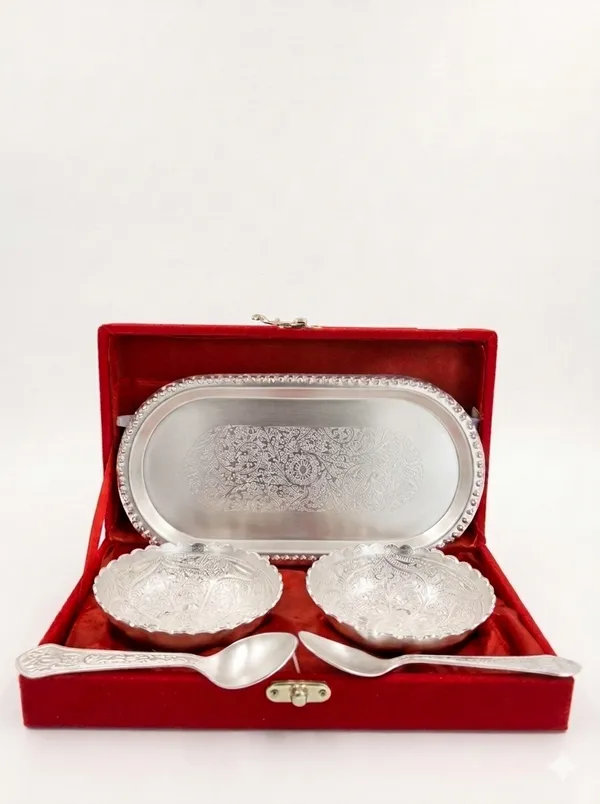 Silver-Tone_Traditional_Floral_Pooja_Thali_Set