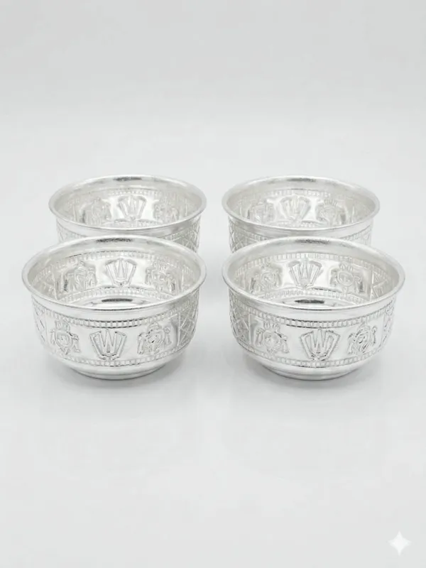 Shanku_Chakra_Namam_Bowl_(Pack_of_4)_-_Pure_German_Silver
