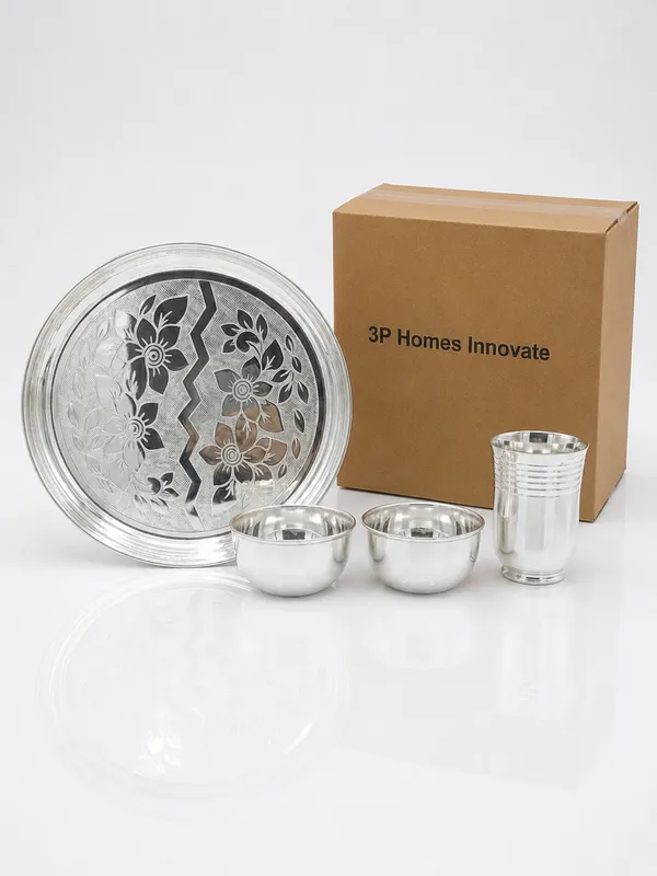 Big_Plate_with_two_matching_small_bowls_and_a_matching_glass