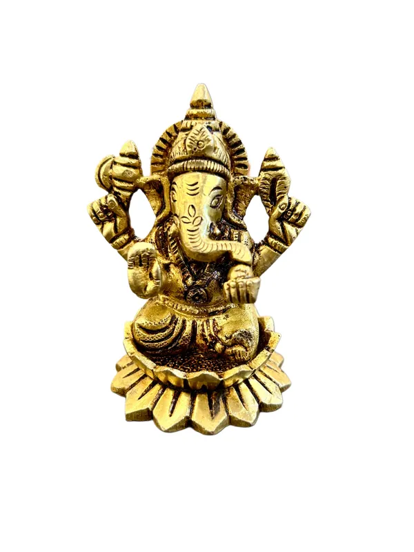 Gold-Tone_Seated_Ganesha_Idol_With_Gift_Box