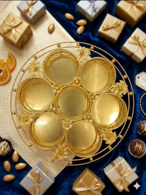Gold_Floral_Seven-Section_Decorative_Tray