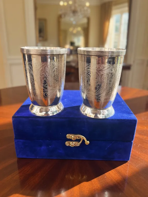 Metal_Wedding_Floral_Engraved_Goblet_Set