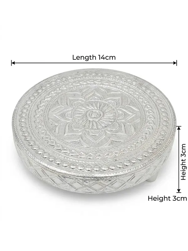 Glass_Ornate_Floral_Pattern_Lidded_Storage_Bowl