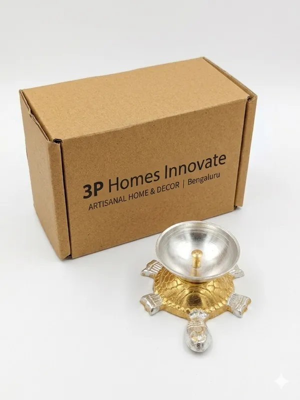 Metal_Turtle_Design_Diya_With_Red_Gift_Box