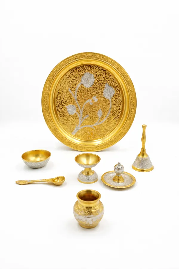 Gold_Tone_Traditional_Floral_Pooja_Thali_Set