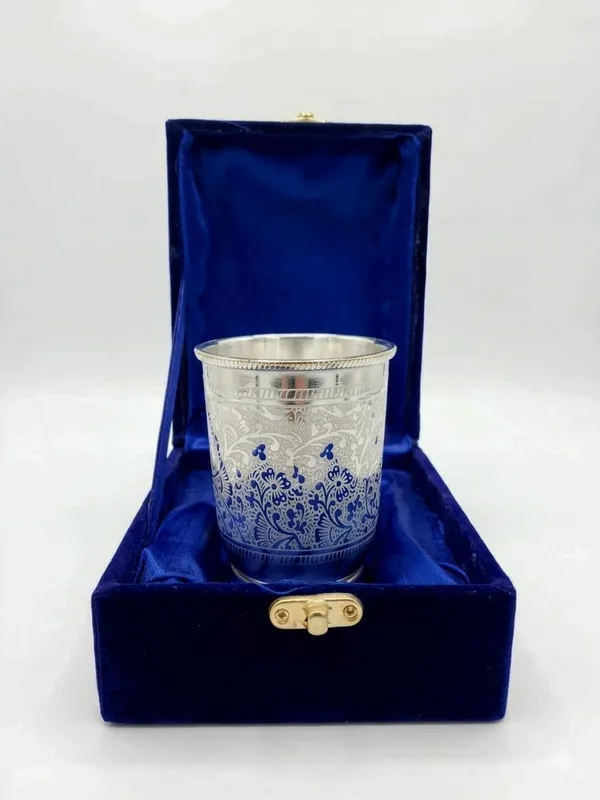 Metal_Traditional_Floral_Engraved_Tumbler