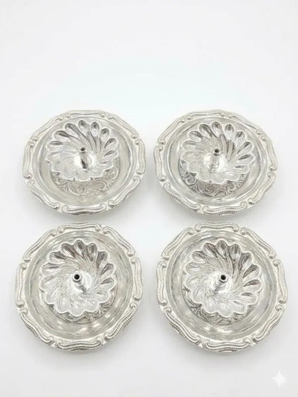 Pure_German_Silver_Puja_Diya_with_attached_plate_(Pack_of_4)