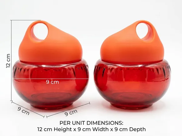Red_Glass_Salt_And_Pepper_Shaker_Set
