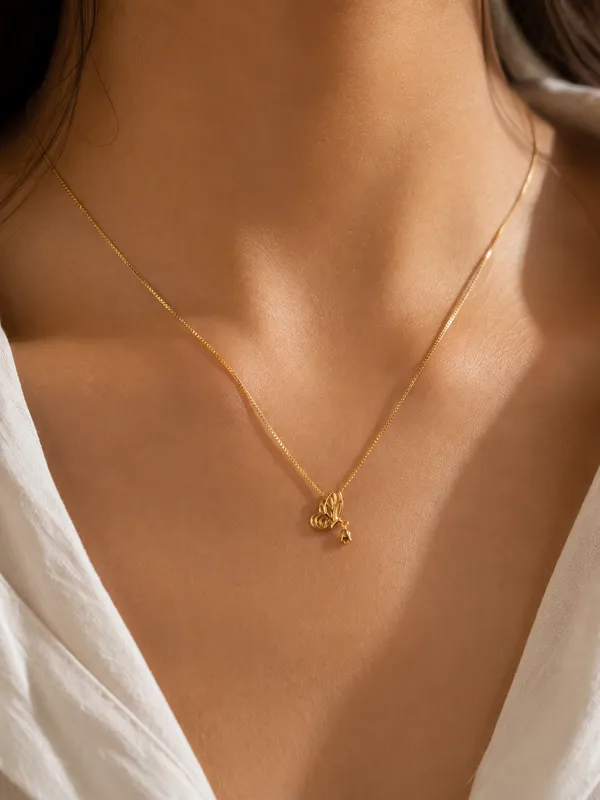 Whispering_Flutter_Necklace