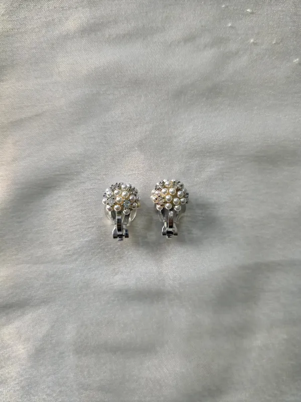 Pearl_Bouquet_Clip_On_Earrings