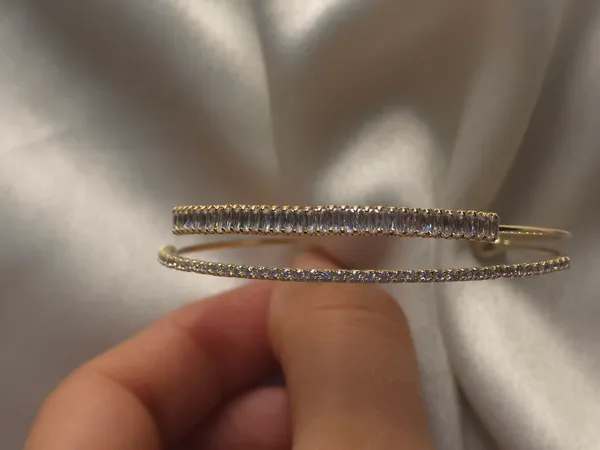 Celestial_Cascade_Cuff