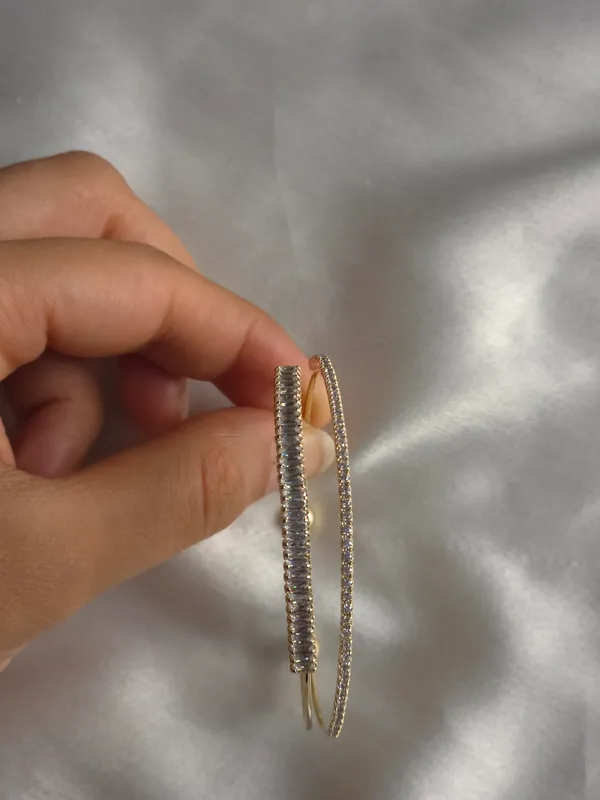 Celestial_Cascade_Cuff