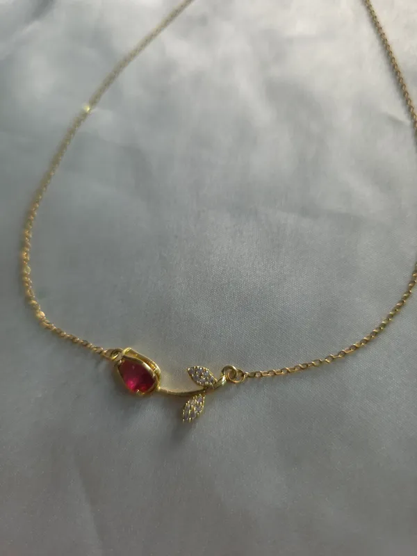 Aurelia_Ruby_Leaf_Necklace