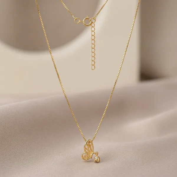 Whispering_Flutter_Necklace