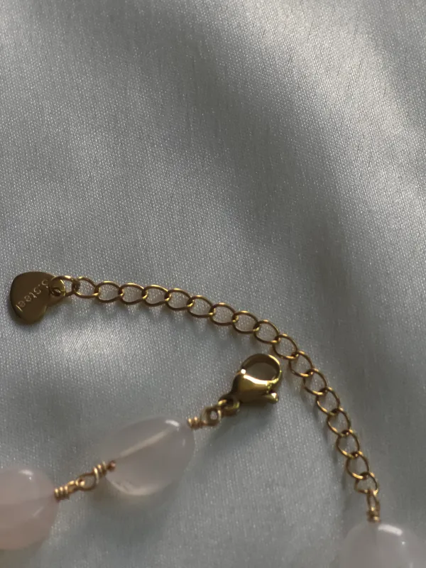 RosÃ©_Clover_Charm_Bracelet