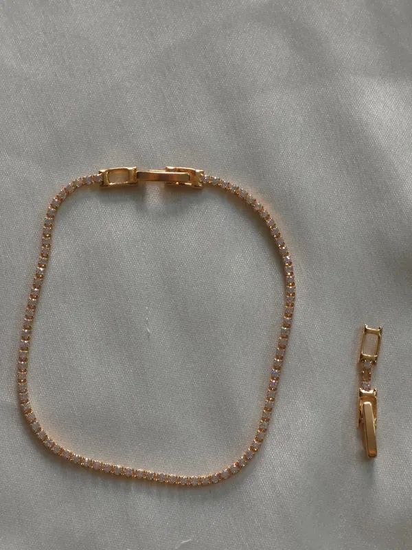 Solis_Tennis_Bracelet